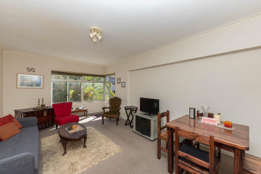 2 Bedroom Property for Sale in Green Point Western Cape